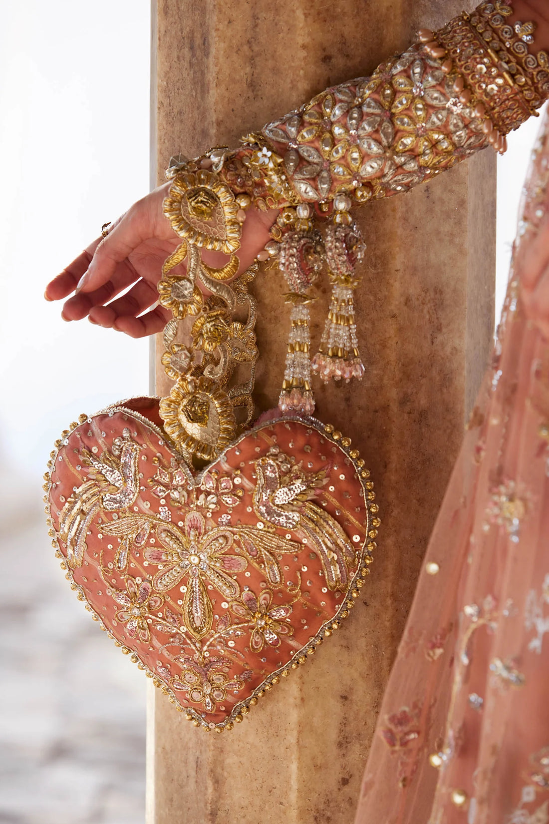 GUL-E-MAHNOOR