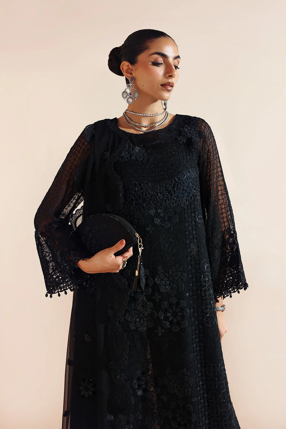 RIKA BLACK