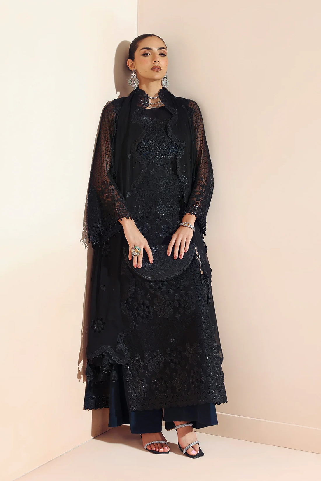RIKA BLACK