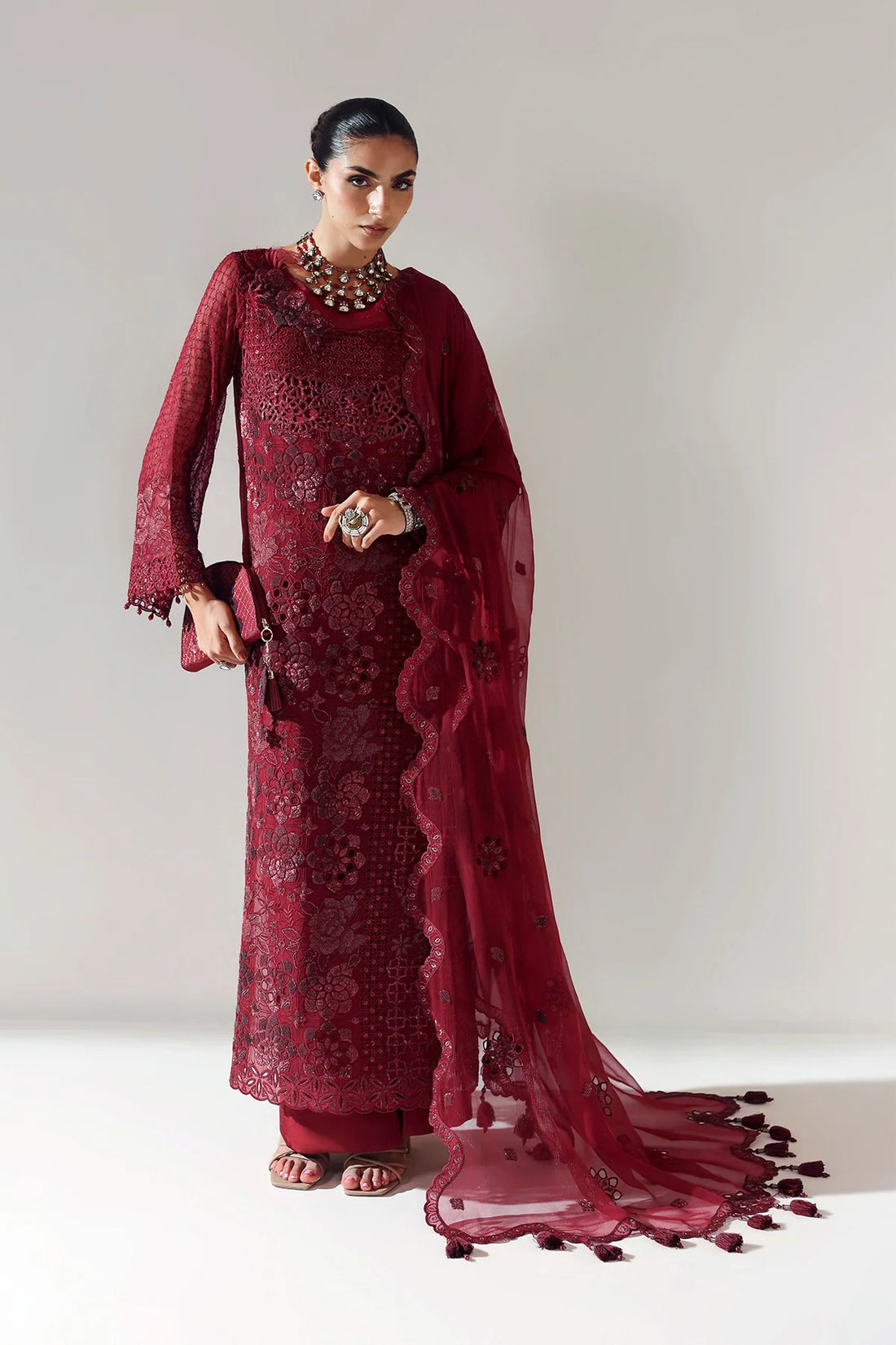 RIKA MAROON