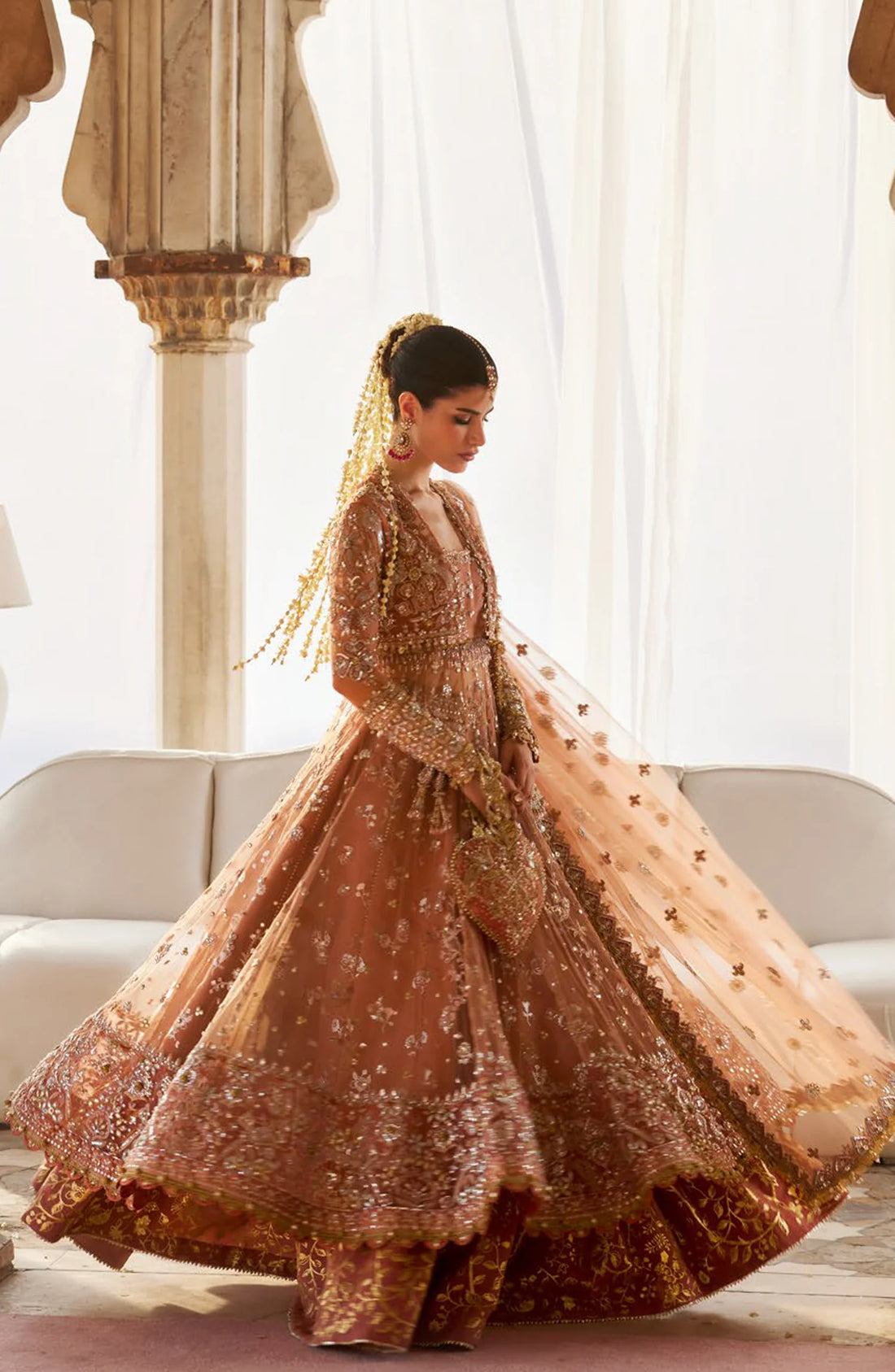 GUL-E-MAHNOOR