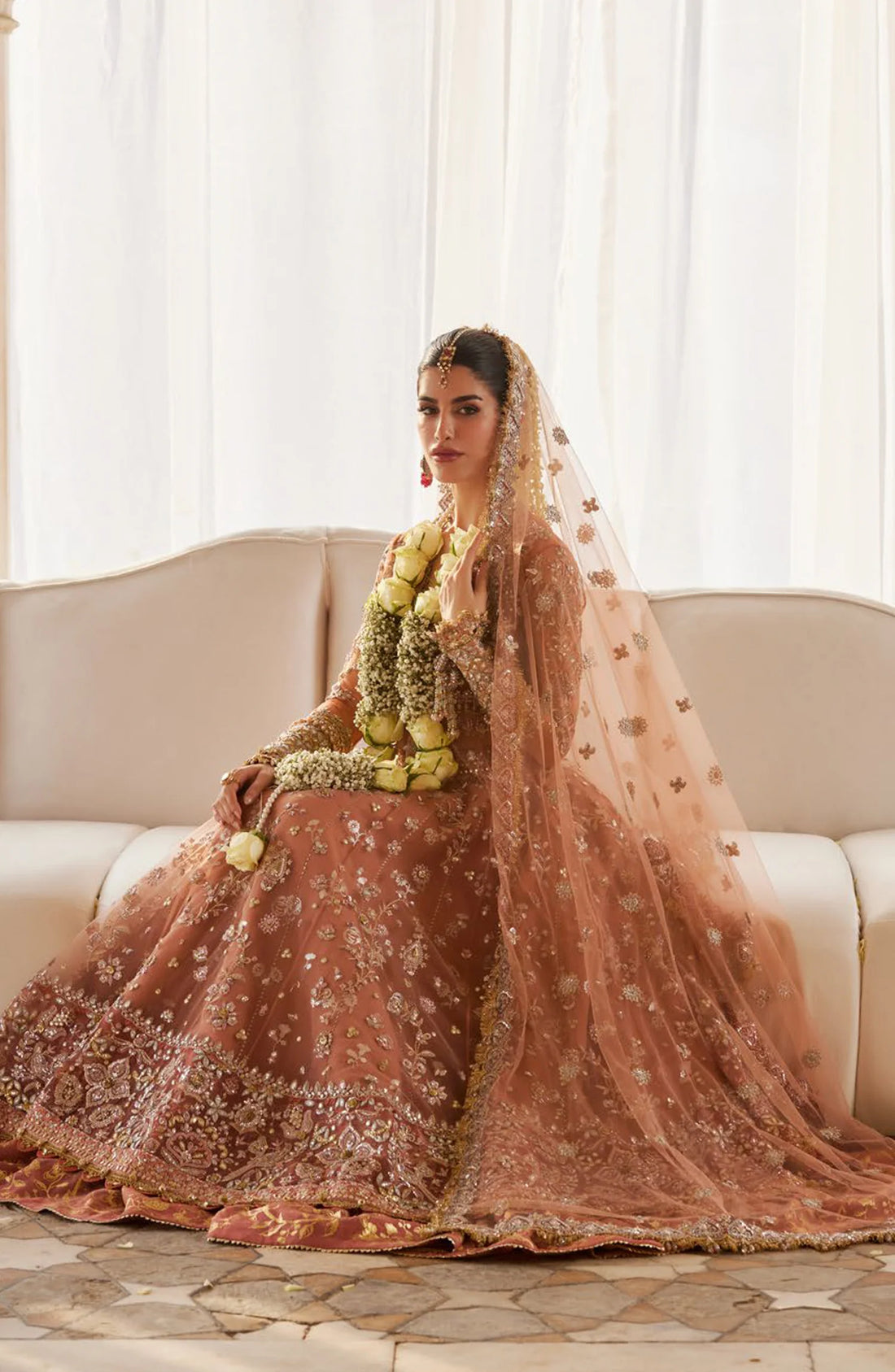 GUL-E-MAHNOOR
