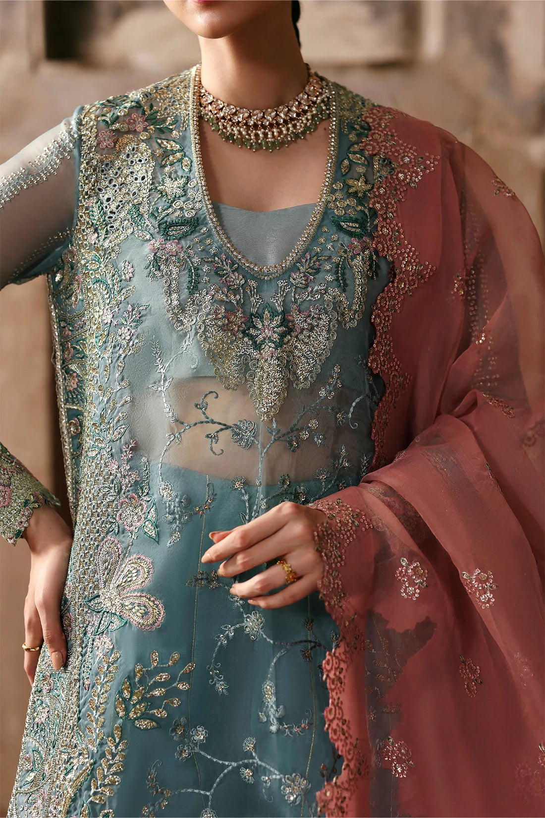 RAVINA